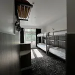 バジェット トリアノン ホテル アムステルダム