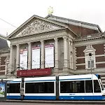 Budget Trianon 2*