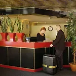 Budget Trianon 2*