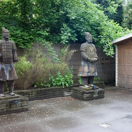 Budget Trianon 2* Amsterdam