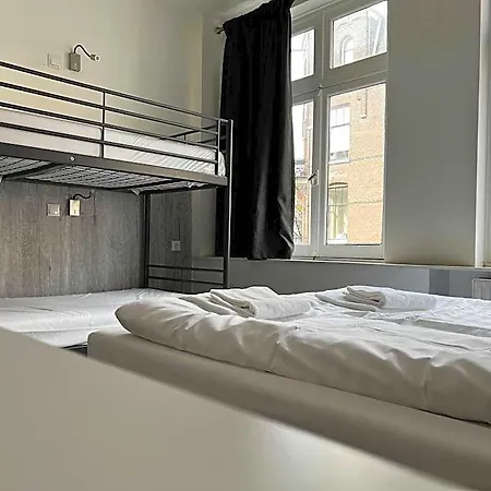 Hotel Budget Trianon 2*