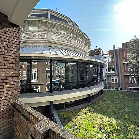 Hotel Budget Trianon 2*