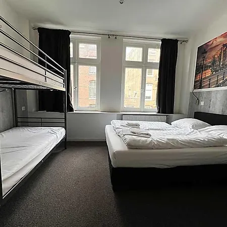 Budget Trianon 2*