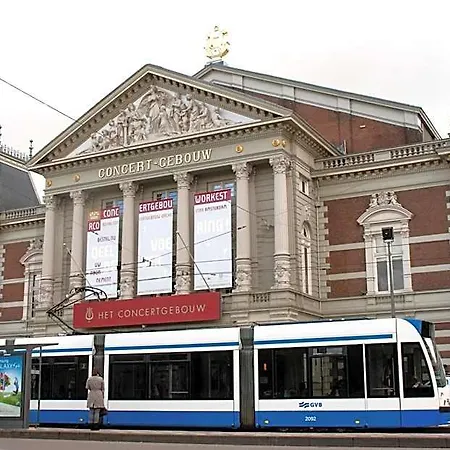 Hotel Budget Trianon 2*