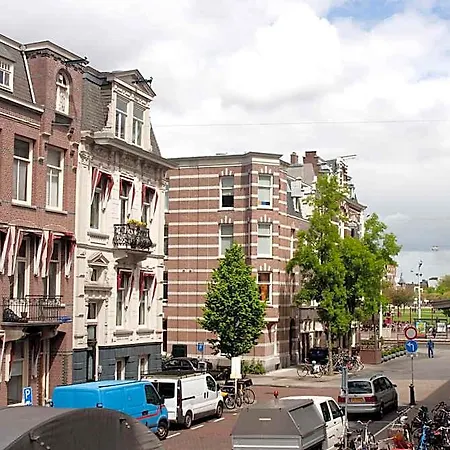 Budget Trianon Hotel 2*