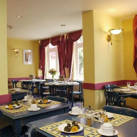 Hotel Budget Trianon Amesterdão
