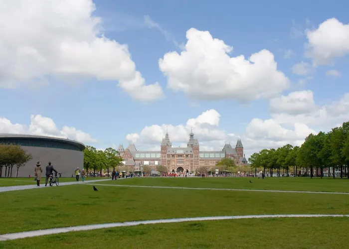 Hotel Budget Trianon 2*