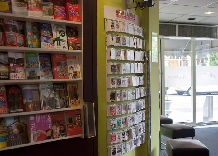 Budget Trianon Hotel 2*