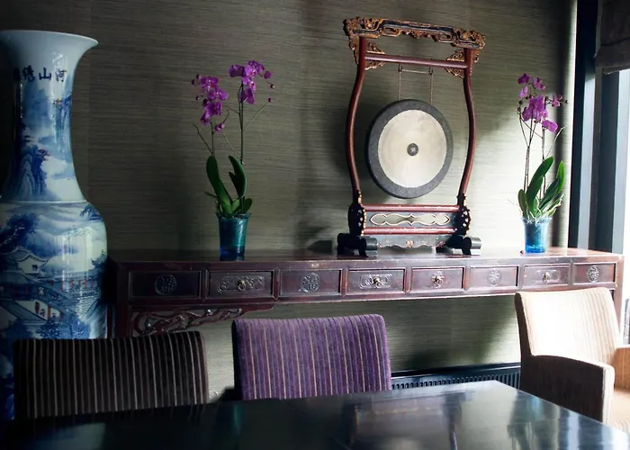 Budget Trianon Hotel 2*