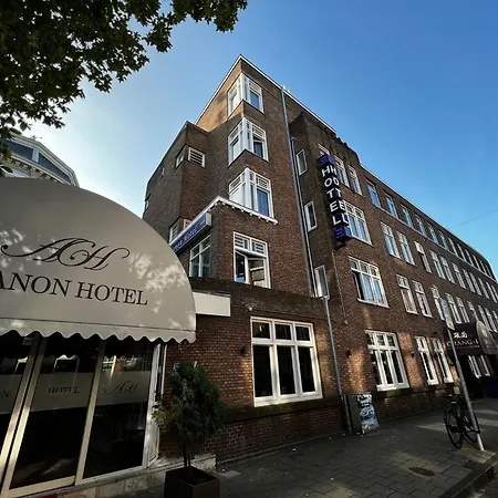 Hotel Budget Trianon