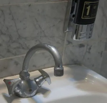 Hotel Budget Trianon 2*